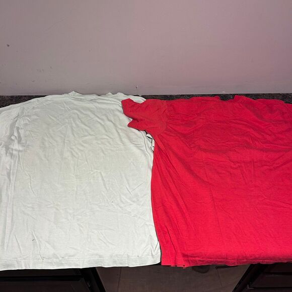 Vintage 1990 Lot of 2 Single Stitch Pig Graphic Sidetracks Tshirts Green Red XXL - Picture 12 of 12